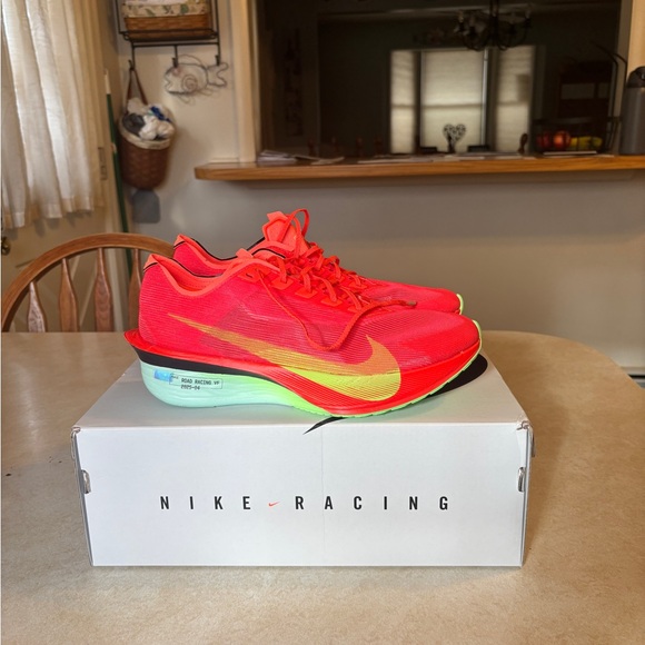 Nike ZoomX Vaporfly Next% 4 in Bright Crimson and White
